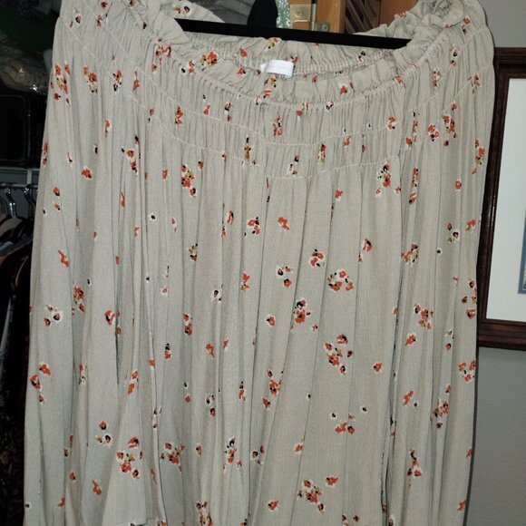 Ces Femme Floral Top - Picture 3 of 3